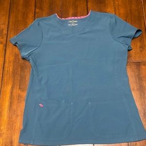 Heartsoul Scrub top. Size Large. Teal color.